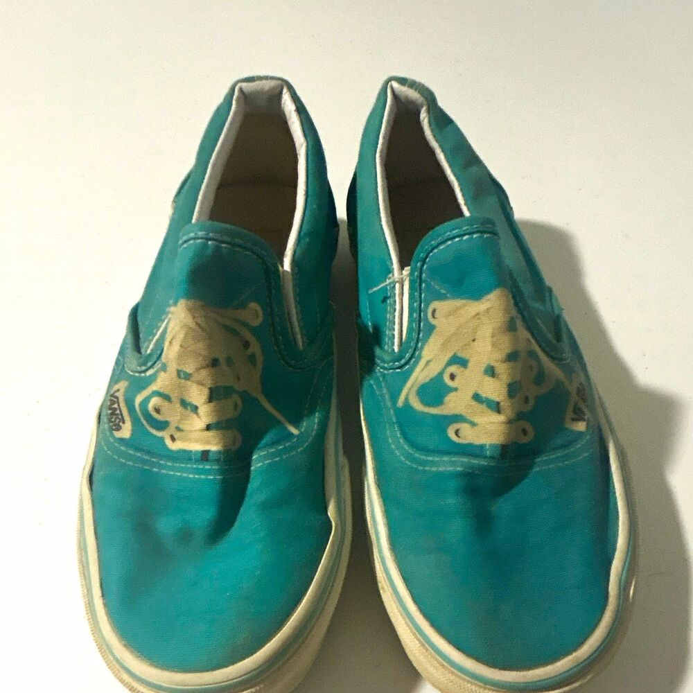 VANS Women’s Blue Canvas Slip-On Casual Sneakers Rubber Sole Logo: Size 6